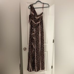 BcbgMaxAzria animal print summer dress